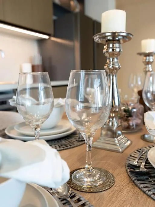 2Br-Fountain & Burj Khalifa View - Near Dubai Mall
