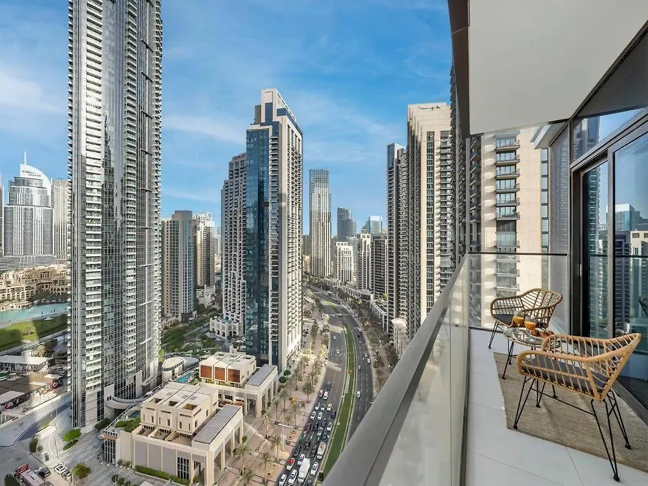 2Br-Fountain & Burj Khalifa View - Near Dubai Mall Apartment